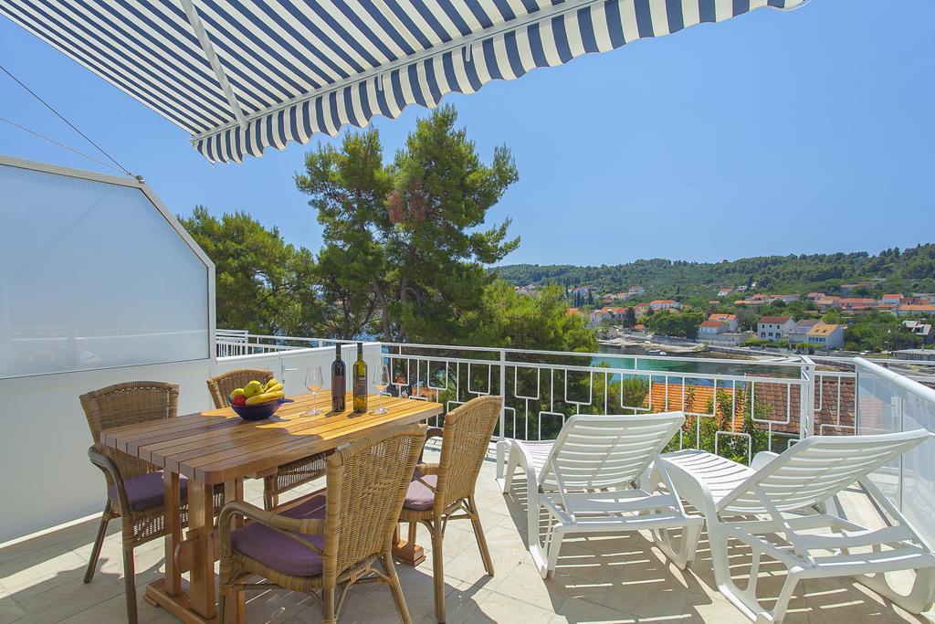 Guest House Lovric Lumbarda Quarto foto
